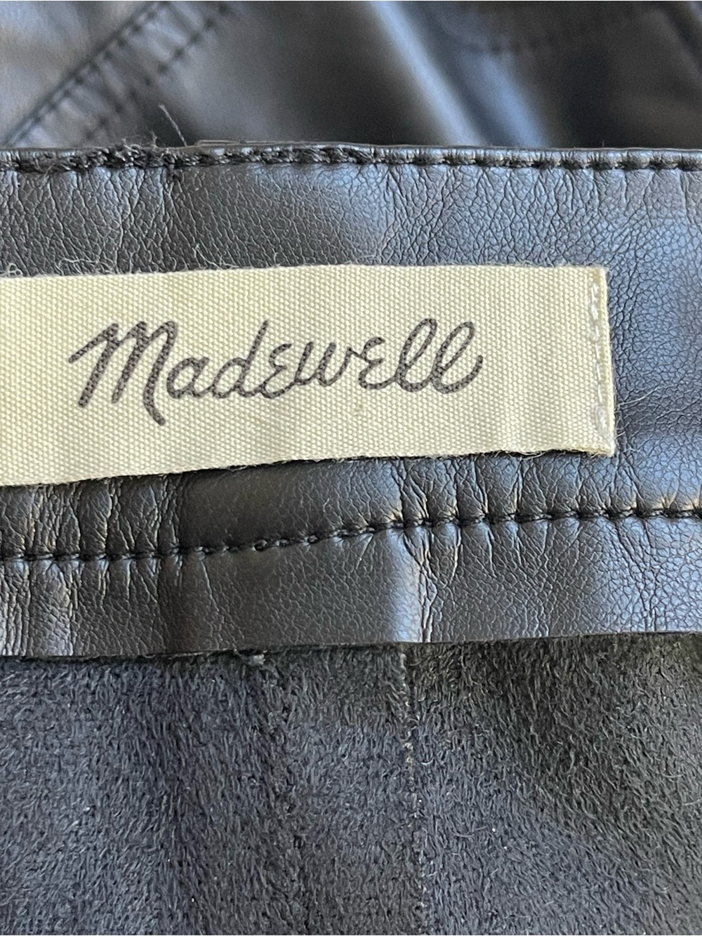 Madewell The Perfect Vintage faux leather jean short. 26 - Picture 7 of 11